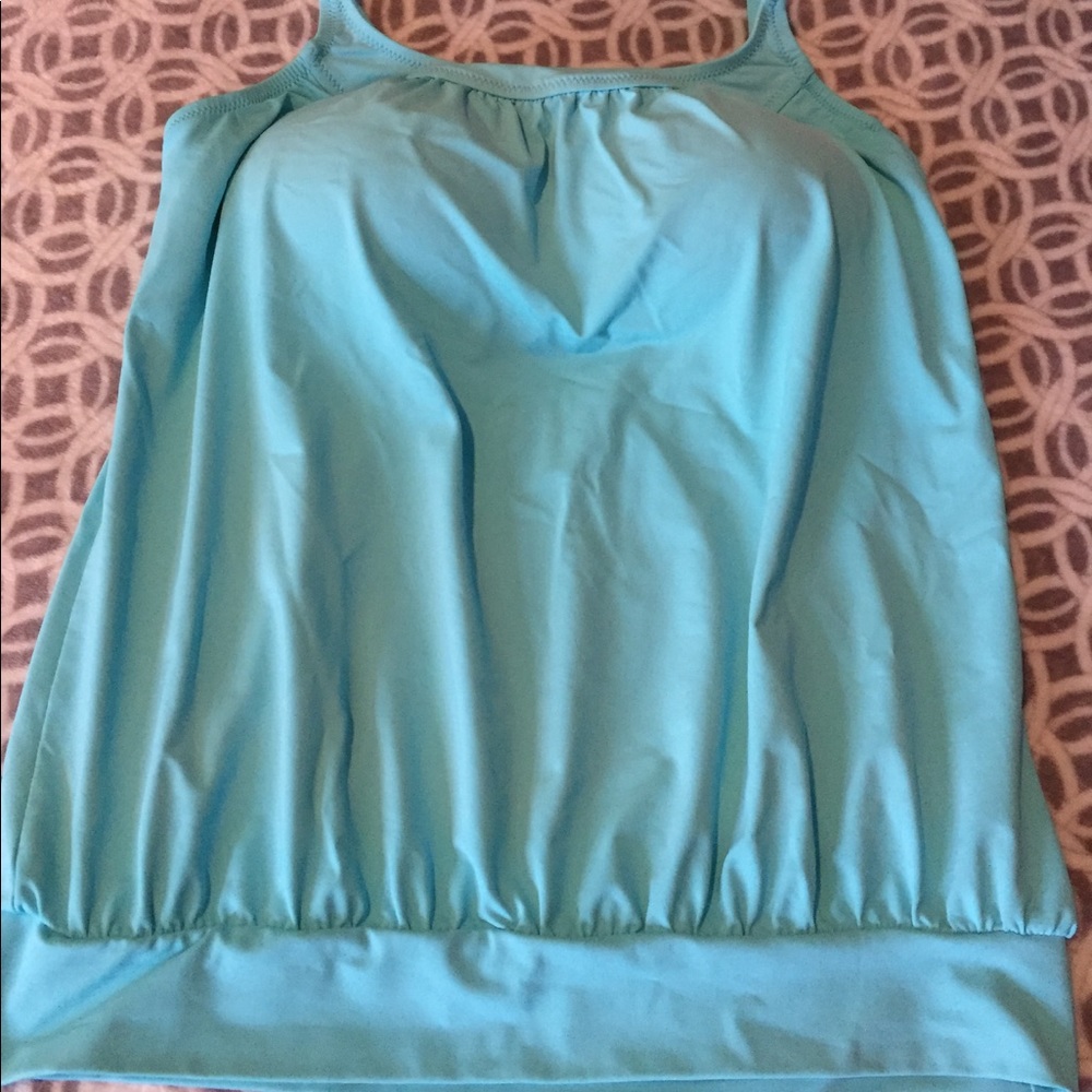 Lands End  Size 6 Blouson Tankini Top